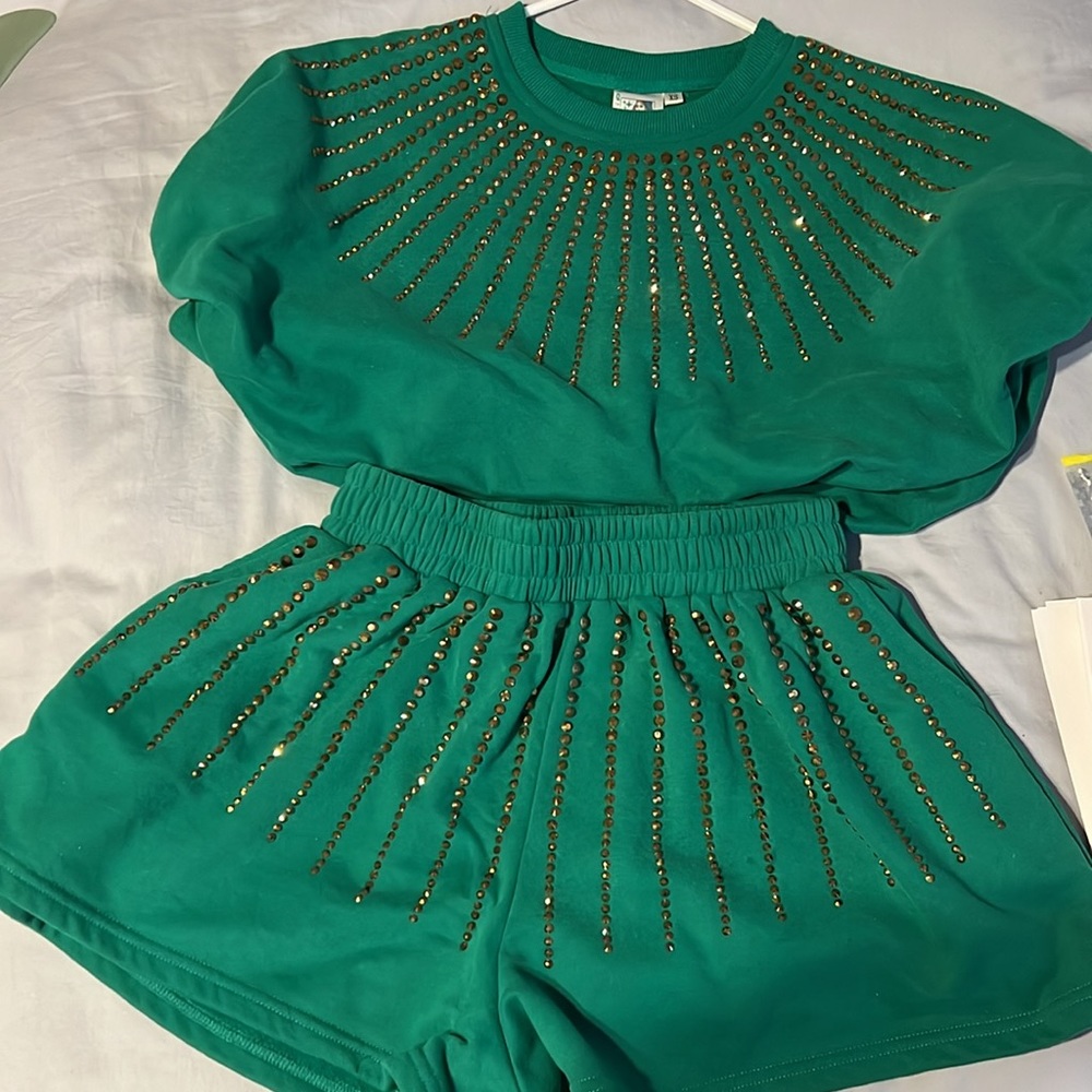 Queen of Sparkles Green Set - XS Top and Small Shorts